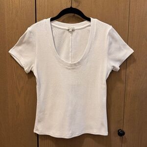 Z-Supply White Scoop Neck Ribbed T-Shirt Size L
